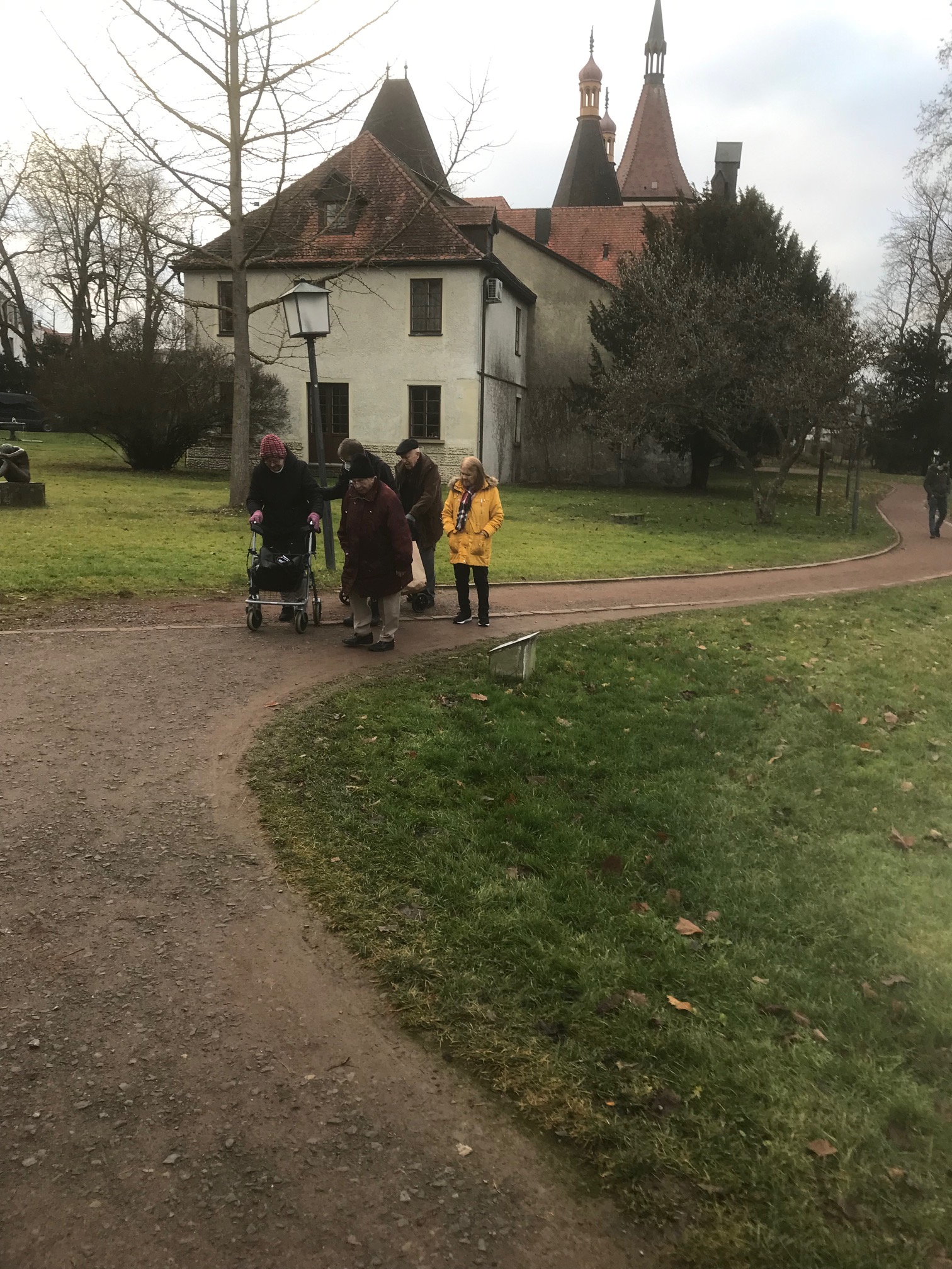 Ausflug der Tagespflege zum Schloss Hemmingen WilfriedBörgerling